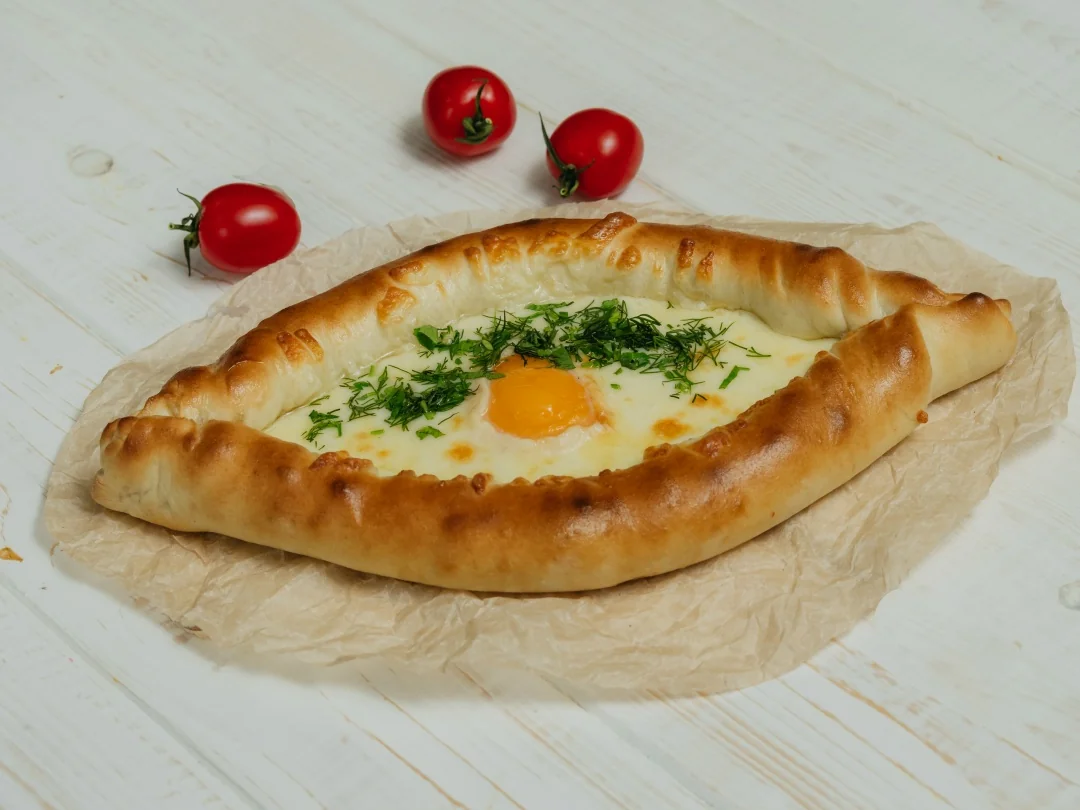 Хачапури по-аджарски